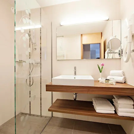 Ajda Depandance Prekmurska Vas - Terme 3000 - Sava & 4* Moravske Toplice