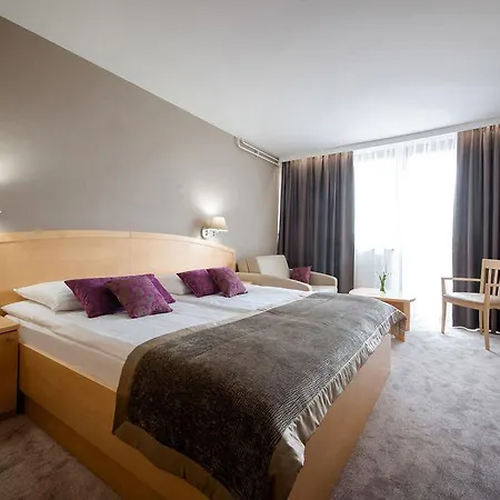 Ajda Depandance Prekmurska Vas - Terme 3000 - Sava & 4* Moravske Toplice