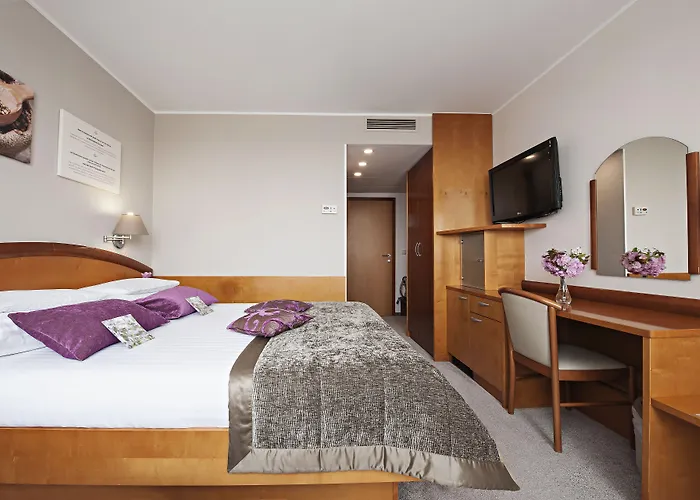 Ajda Depandance Prekmurska Vas - Terme 3000 - Sava & 4* Moravske Toplice